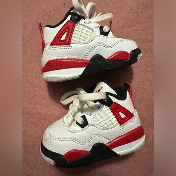 Air Jordan’s - Picture 3 of 5